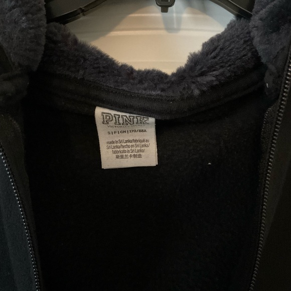 PINK Victoria’s Secret zip up sweatshirt with fuzzy hoodie - Picture 5 of 6